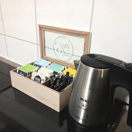 2#netflix &wlan &kingsize Bett & Kaffee Maschine & & 500m Innenhafen & 2 Min U Bahn アパート *