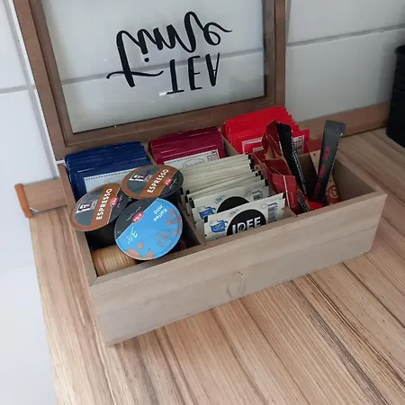 Apartament 2#netflix &wlan &kingsize Bett & Kaffee Maschine & Zentral & 500m Innenhafen & 2 Min U Bahn