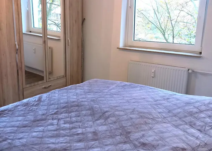 2#netflix &wlan &kingsize Bett & Kaffee Maschine & Zentral & 500m Innenhafen & 2 Min U Bahn *