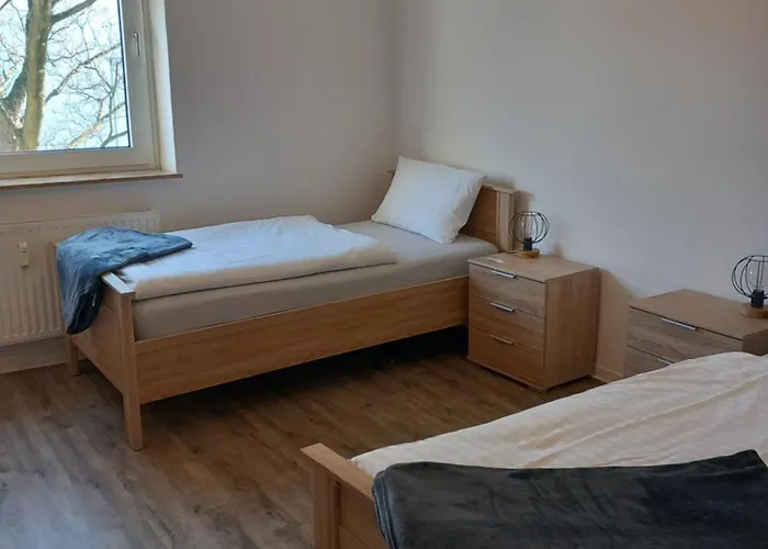 2#netflix &wlan &kingsize Bett & Kaffee Maschine & Zentral & 500m Innenhafen & 2 Min U Bahn Duisburg