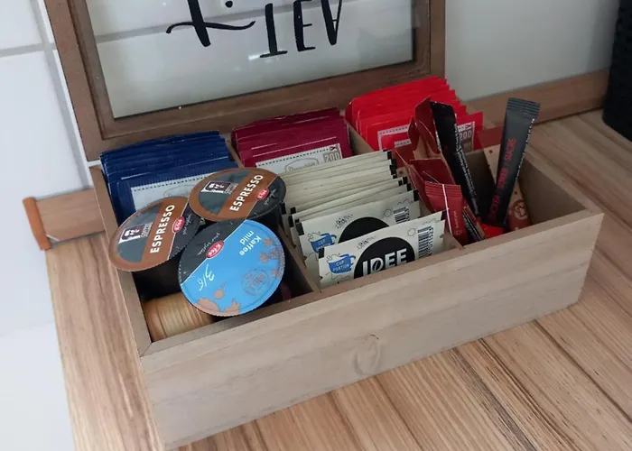 Lejlighed 2#netflix &wlan &kingsize Bett & Kaffee Maschine & Zentral & 500m Innenhafen & 2 Min U Bahn